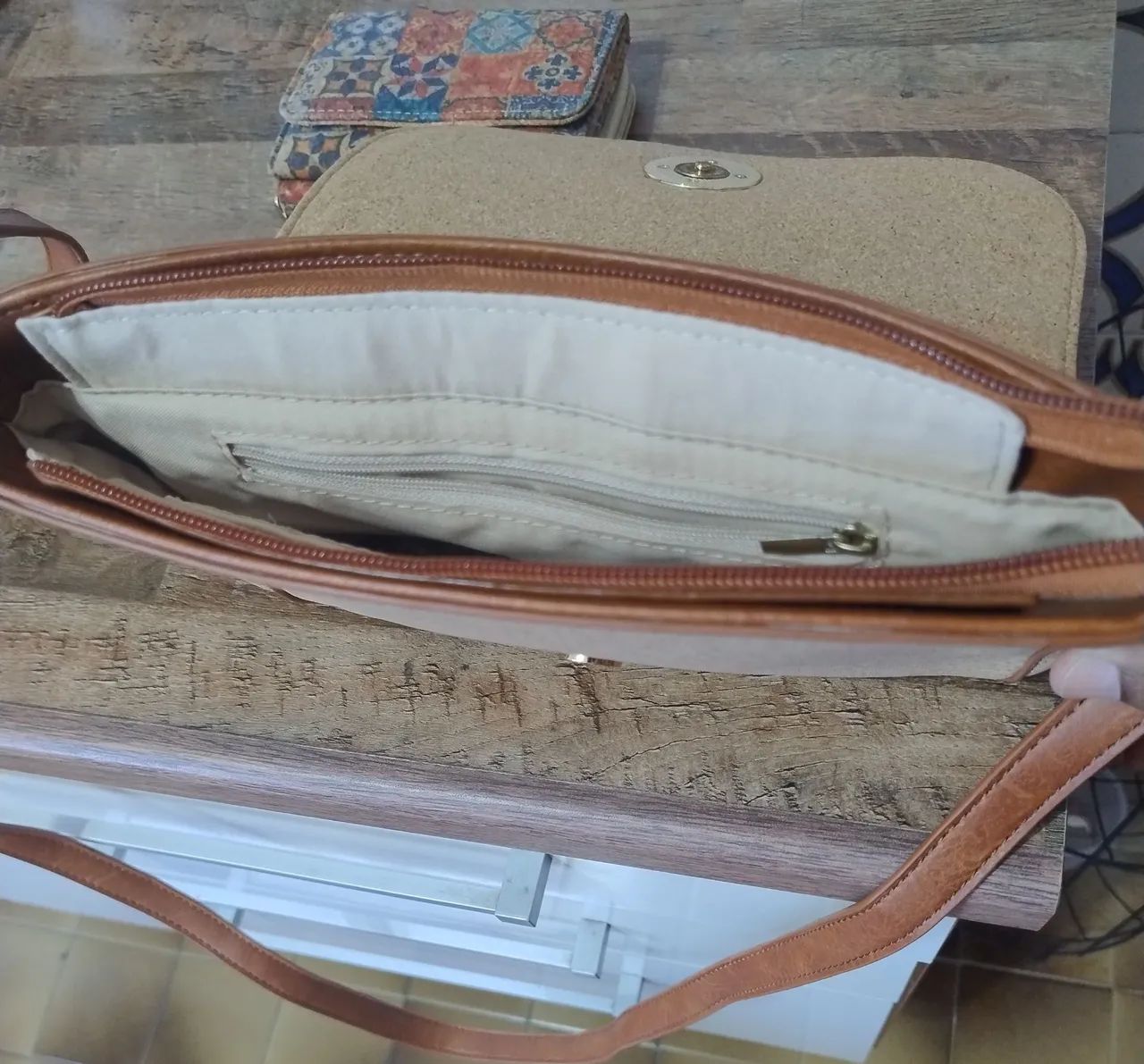 Bolsa mais carteira de cortiça  - Foto 3