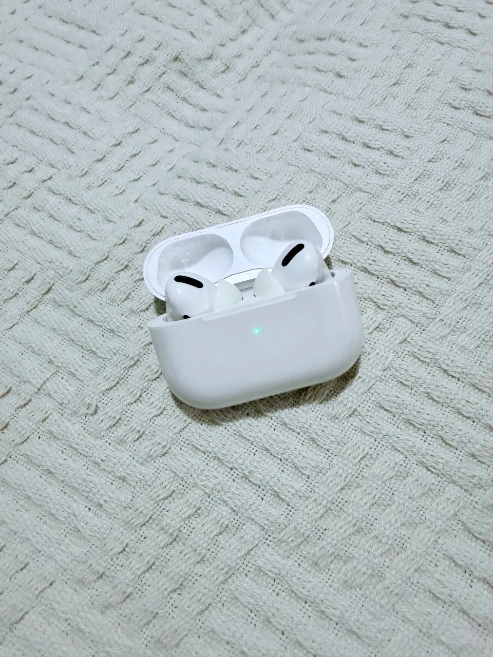 Apple AirPods Pro 3 A3063 A3064 A3122 - MFHP4BZ/A - 1 Ano Garantia