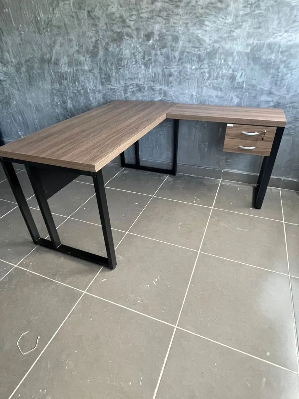 MESA INDUSTRIAL EM L com gavetas - LOJA IKONMIXOFFICE  - Foto 3