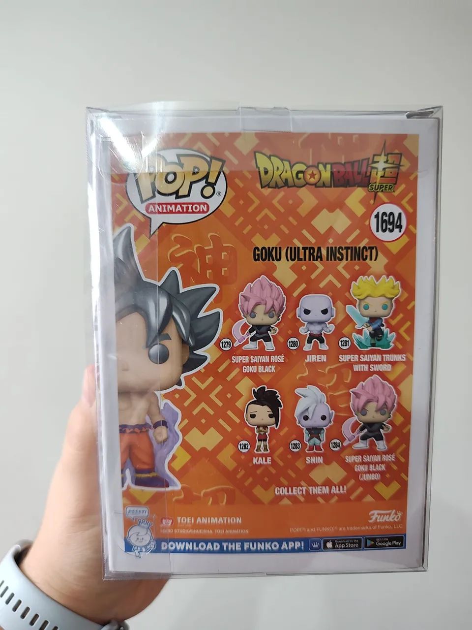 Funko Pop! Goku Ultra Instinct - Hot Topic Exclusive Glow in The Dark + Protetor Incluso  - Foto 3