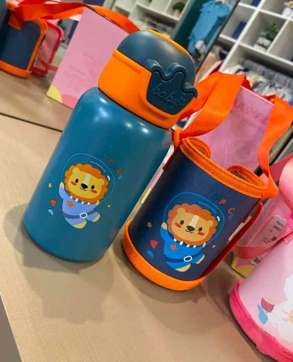 Garrafa infantil Cor azul