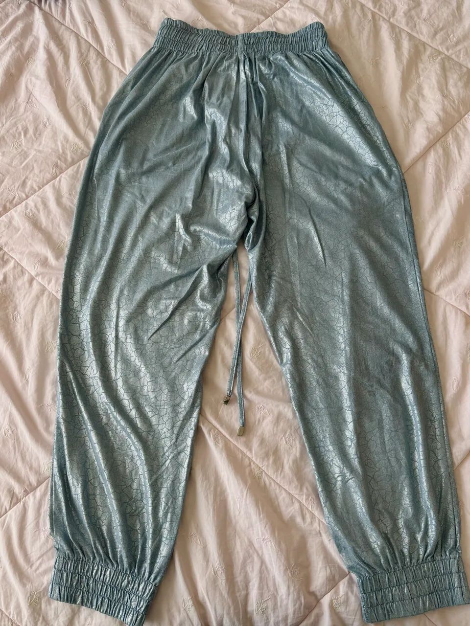 Calça Metálica Moletom - CAOS  - Foto 3