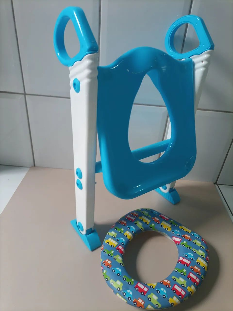 Assento Redutor Infantil com Apoio  - Foto 4