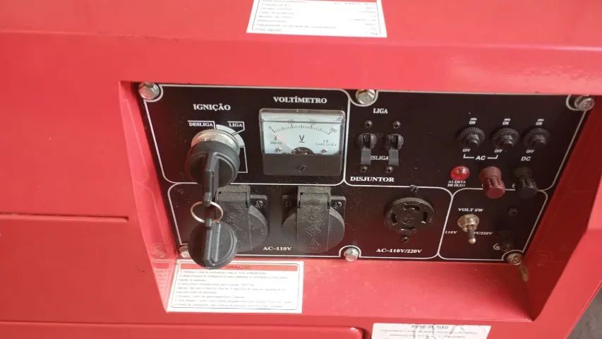 Gerador de Energia a Diesel 8kva Trifásico 110v/220v Silenciado Partida Elétrica - Nagano  - Foto 4