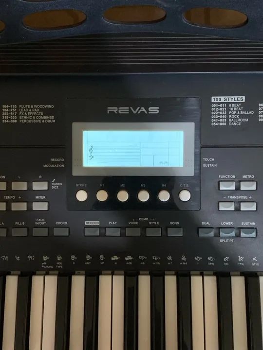 Teclado Musical Roland (KB330) + suporte + case  - Foto 3