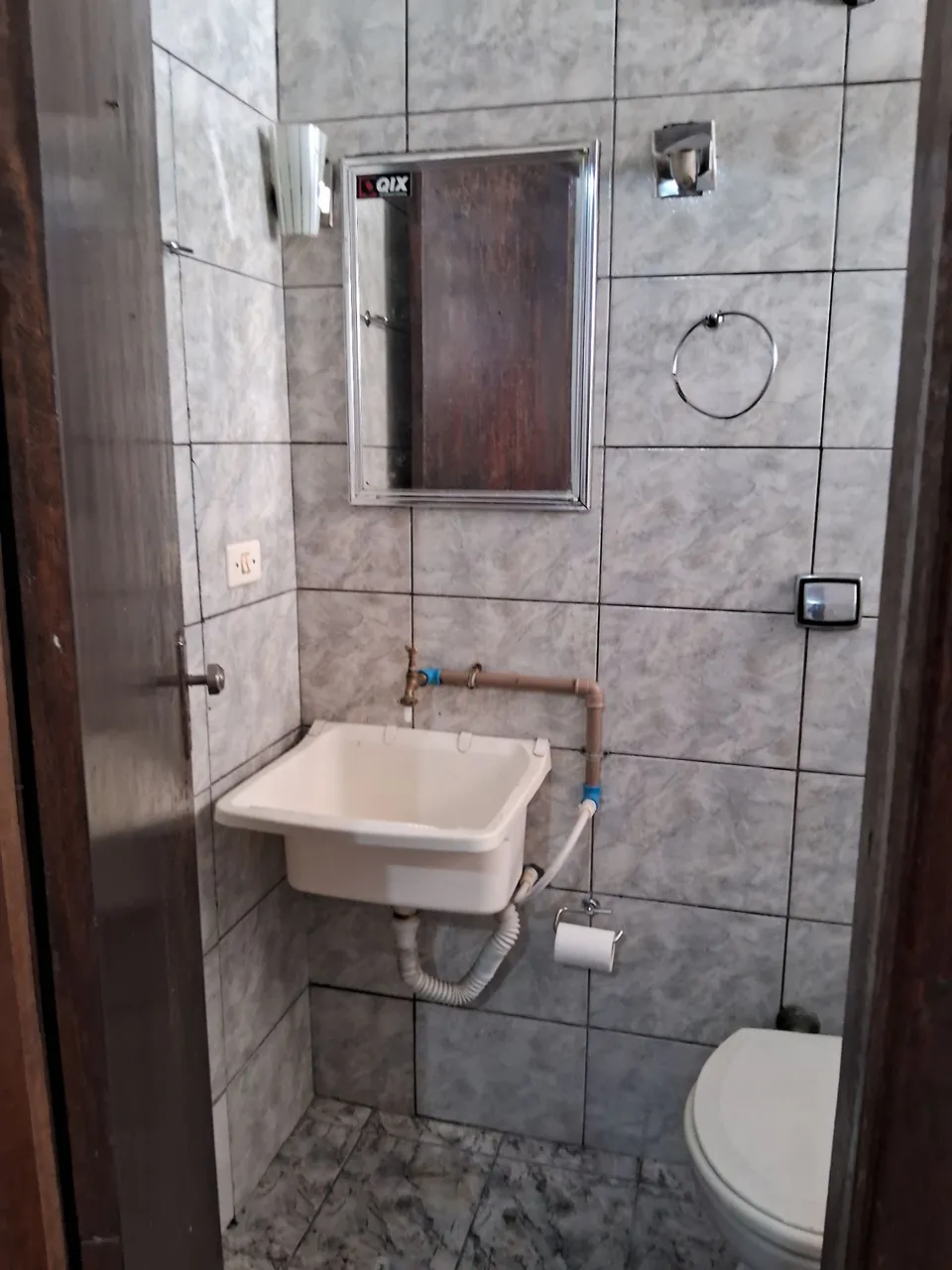 Kitinet mobiliado bairro sítio cercado
