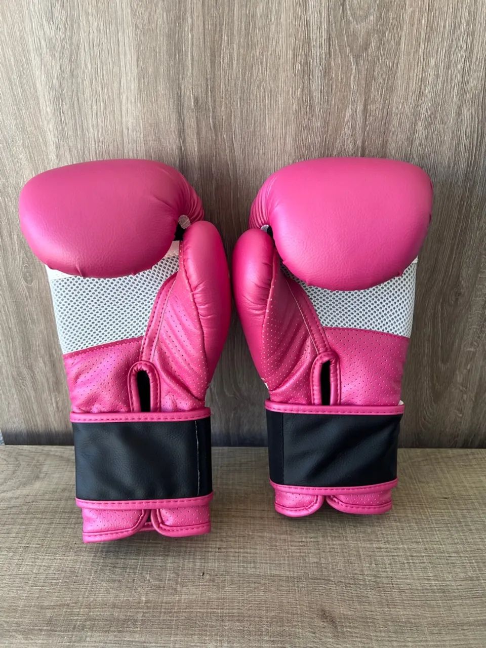 Luvas de Boxe Decathlon Outshock BG120 Campinas-sp  - Foto 4