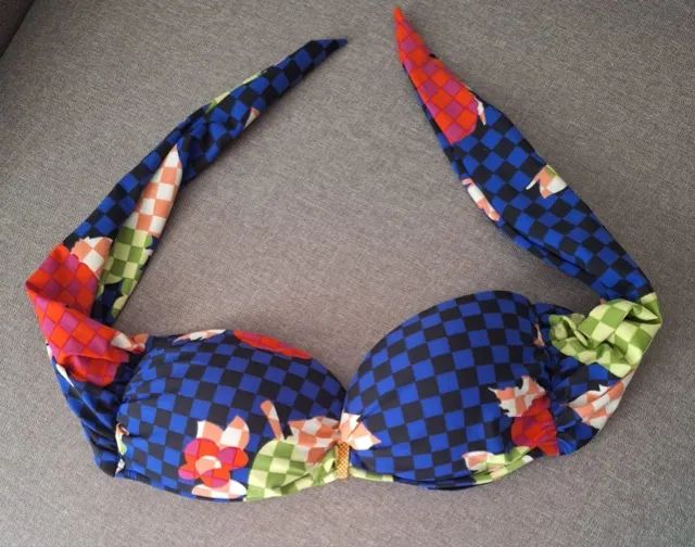 Biquini Salinas com estampa quadriculada e floral - Foto 2