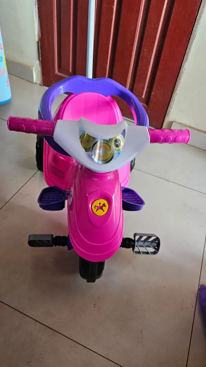 Carrinho triciclo feminino de passeio