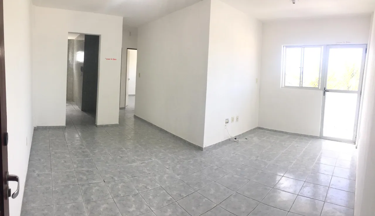 Apartamento na principal de jaguaribe com portaria