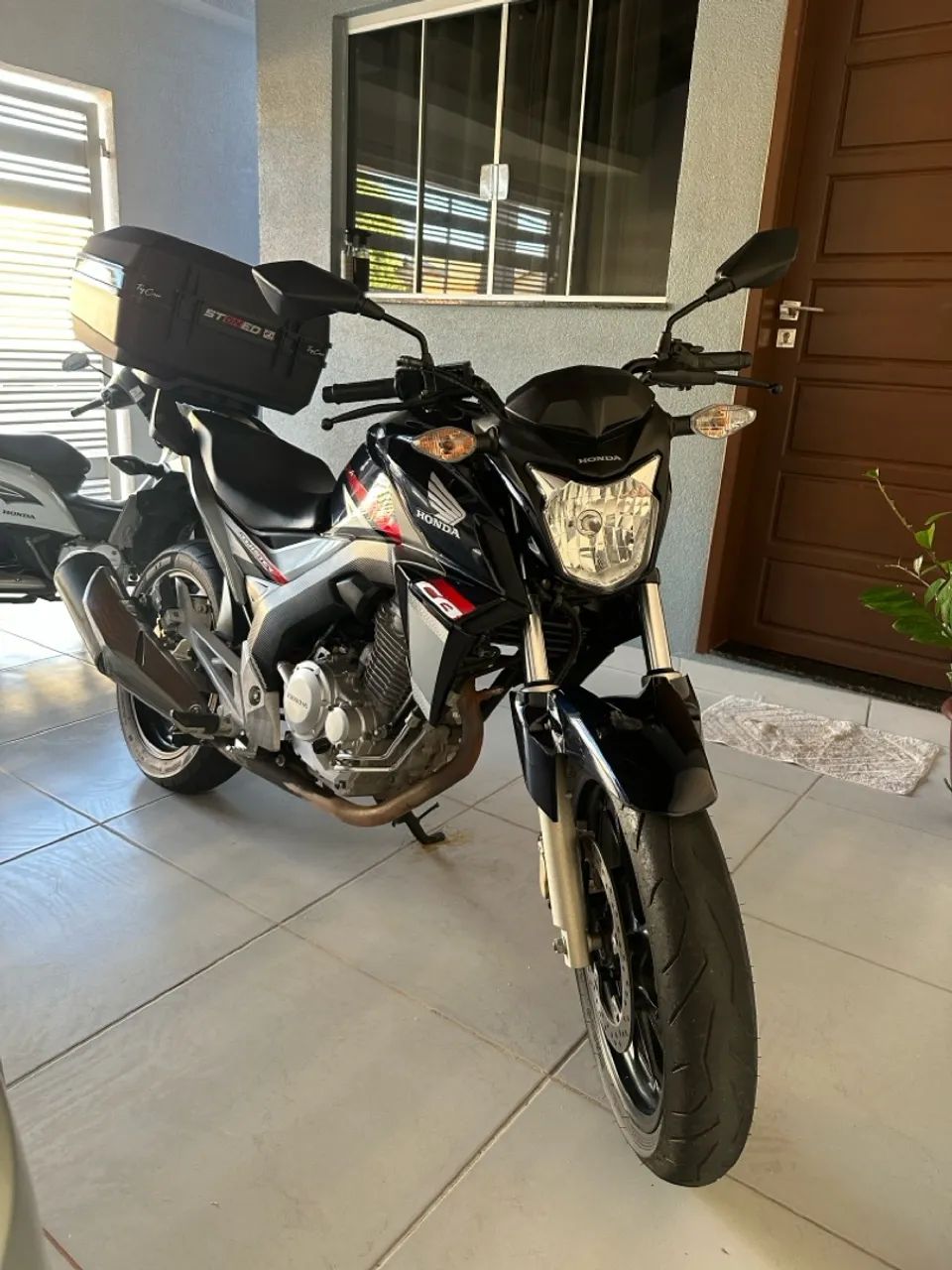 Honda CB 250F Twister 2018 Azul Pretoleo