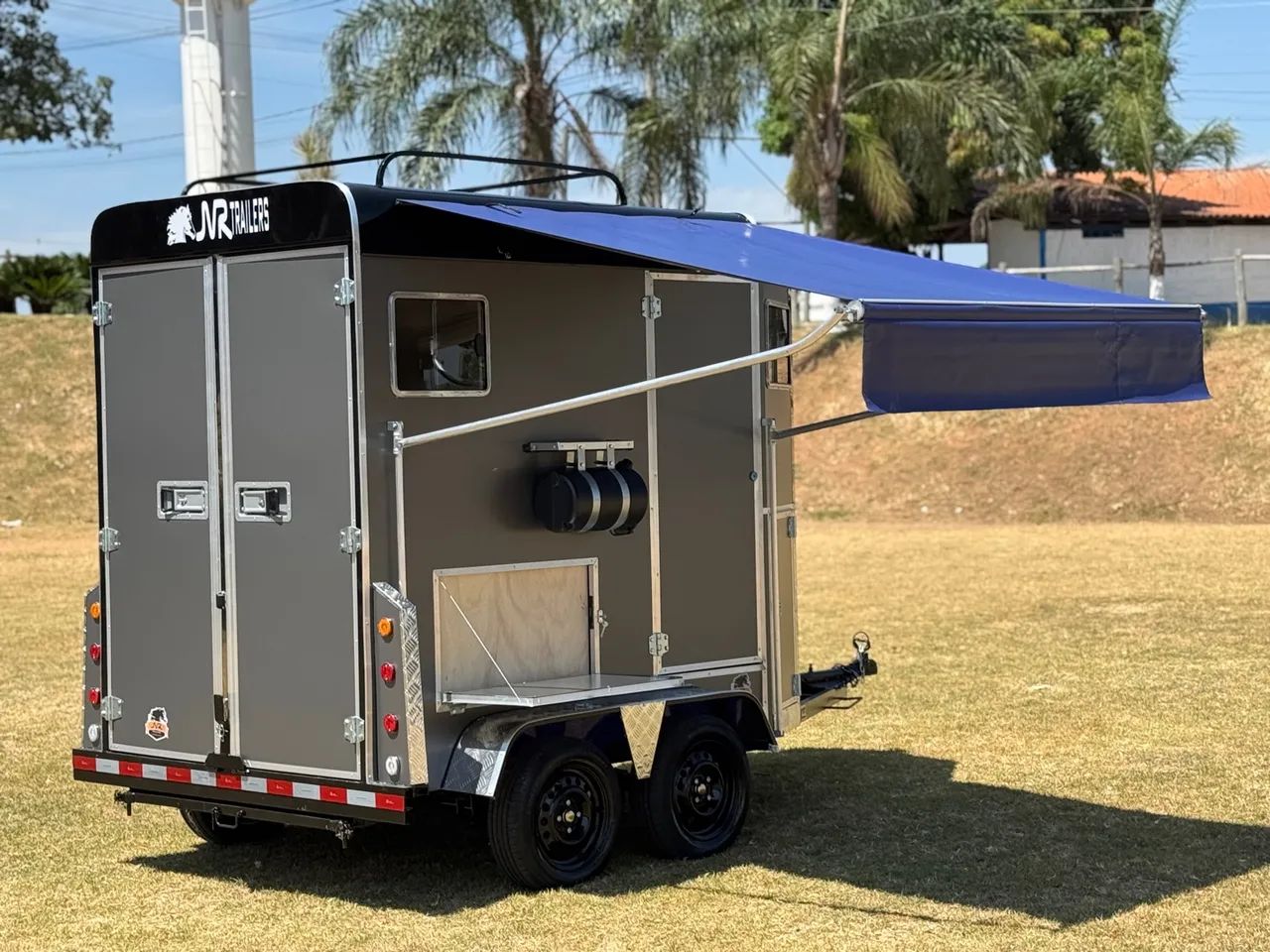 TRAILER SUPER LUXO 2 CAVALOS  - Foto 4