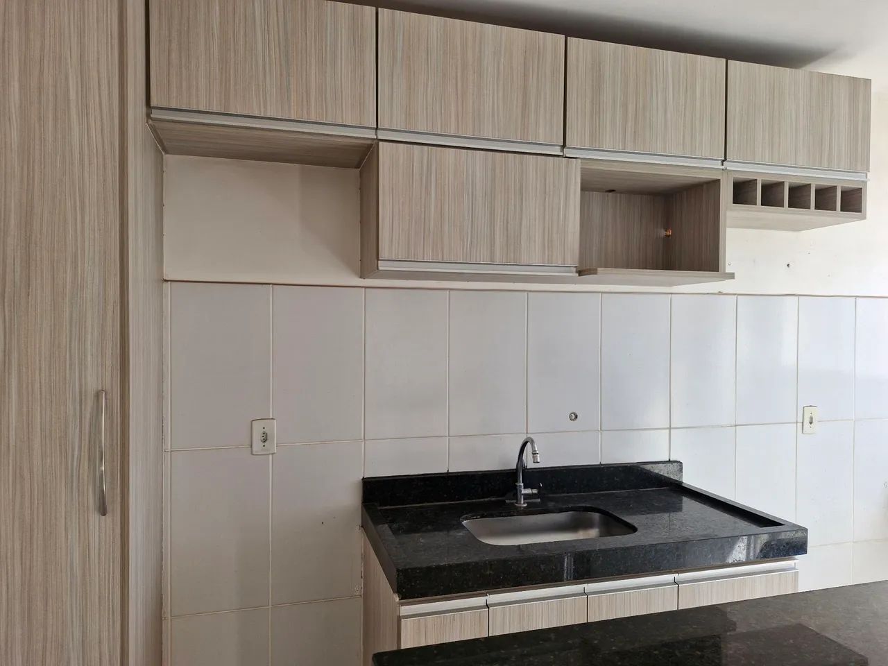 Apartamento 2/4 c/ Armário e Porcelanato - Foto 8