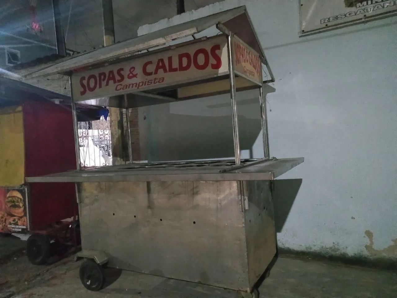 VENDO CARROÇA DE SOPAS E CALDOS TODA EM INOX - Foto 4