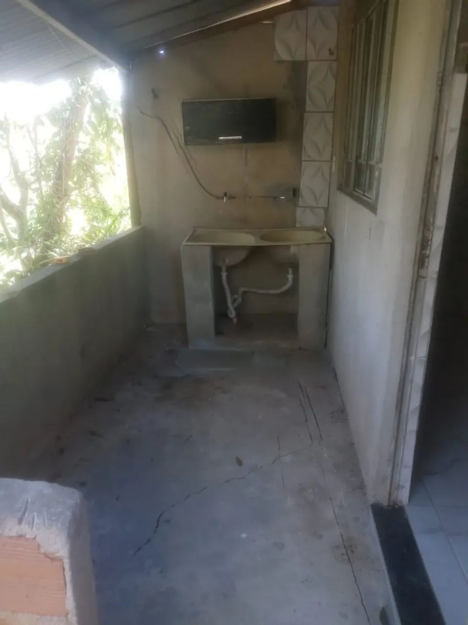 Alugo Casa Roselândia II