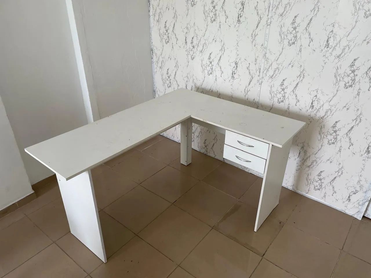 MESA PARA MANICURE64573910978689120