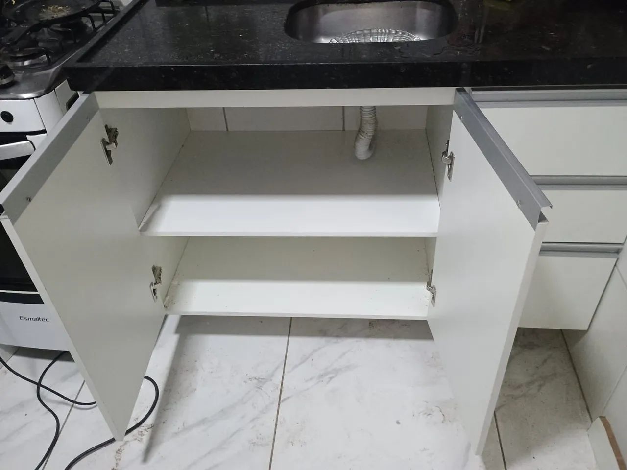 Armário da cozinha sob medida  - Foto 2
