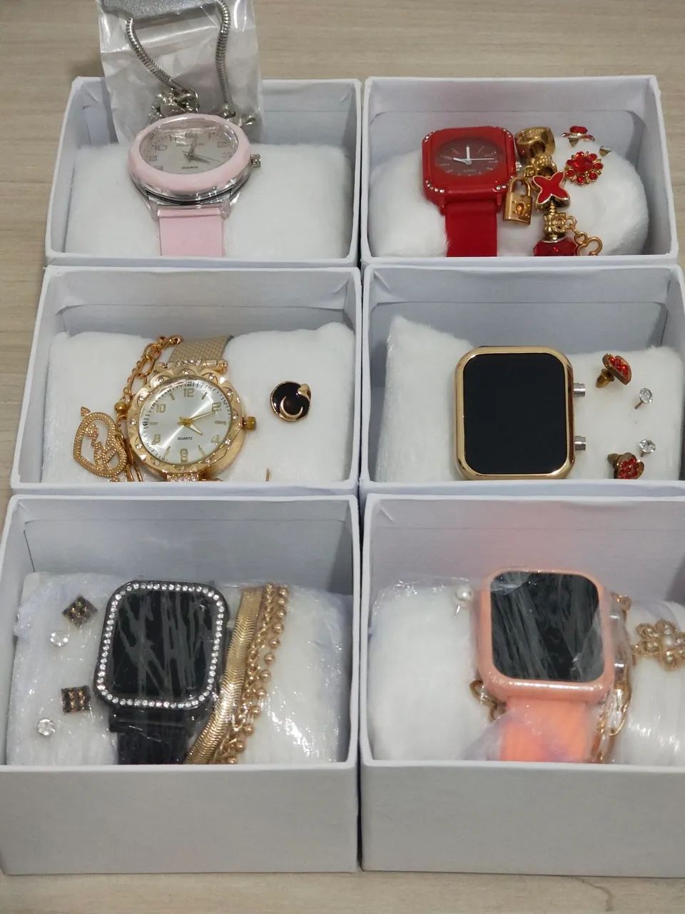 Relógio kit com pulseira 