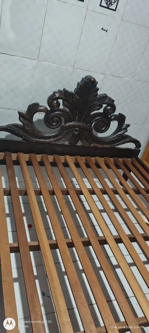Cama de madeira maciça  - Foto 2