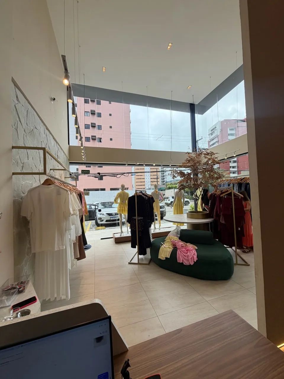 Repasse loja comercial de roupa em manaira  - Foto 5