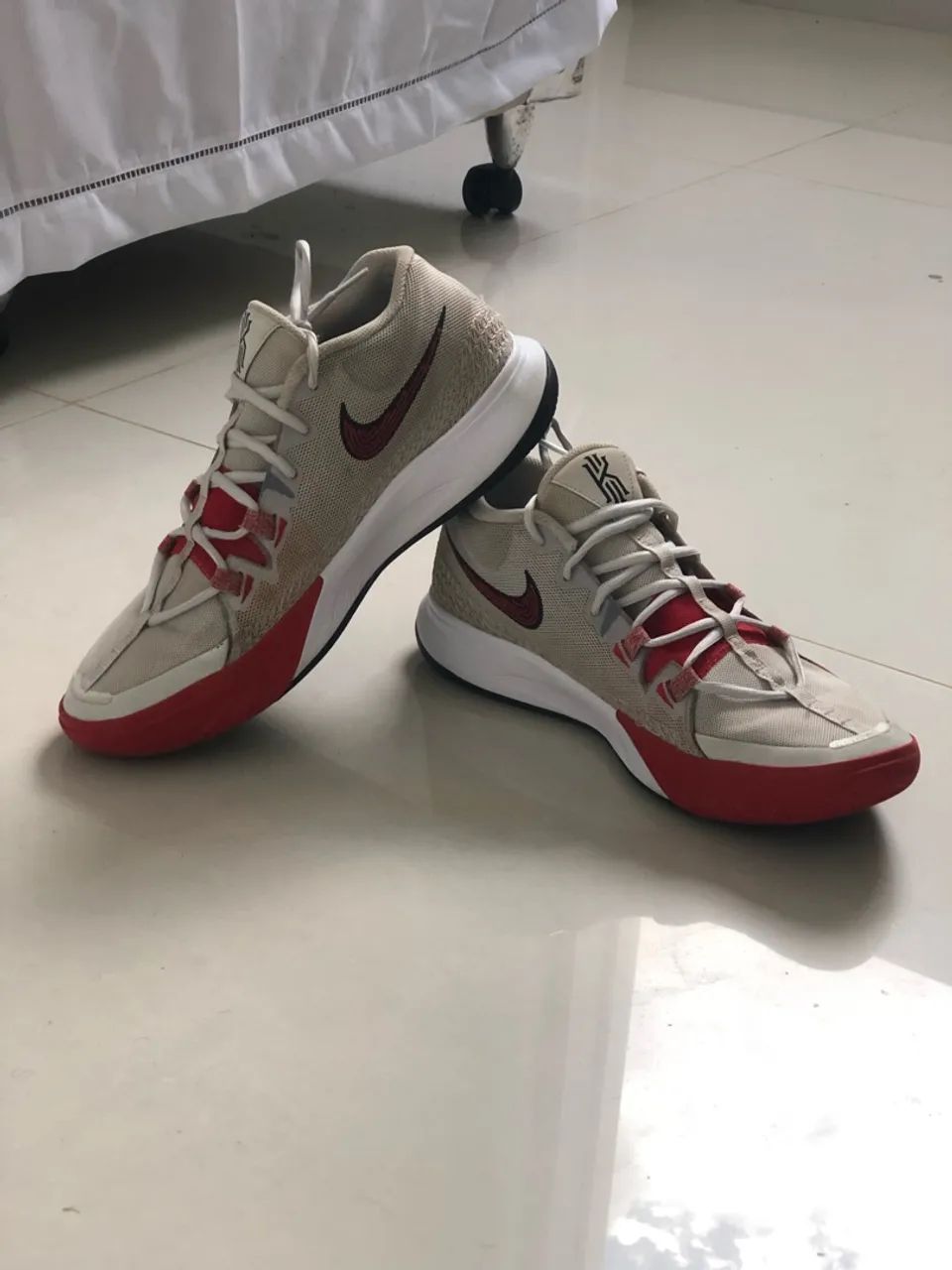 Tênis Nike 43 Kyrie Flytrap VI