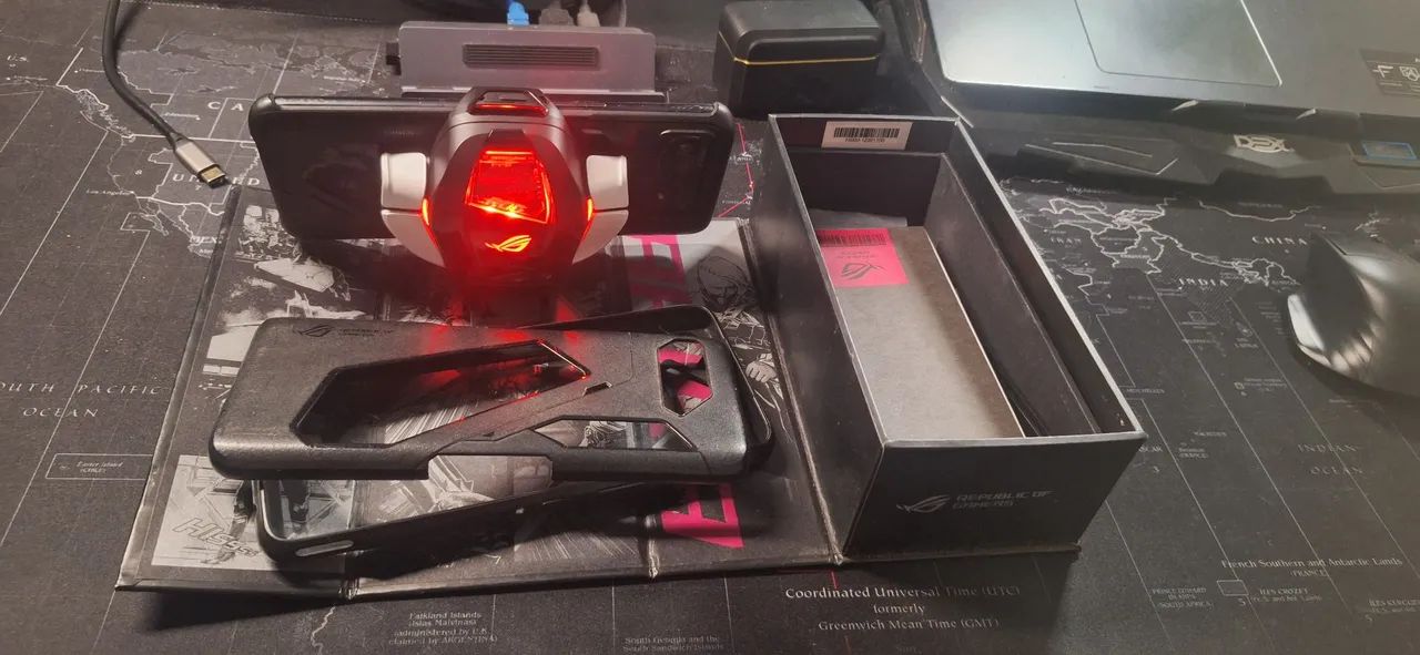 ROG Phone 5S 128GB + Cooler AeroActive 6 Branco + 3 Capinhas + Caixa Completa - Foto 5