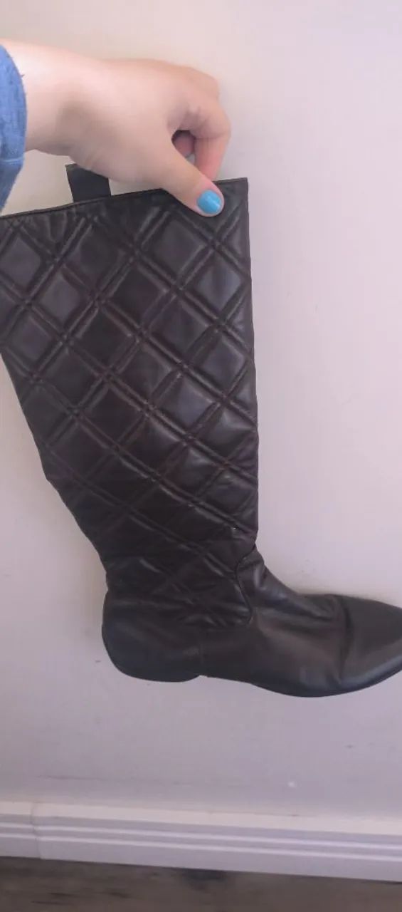 Bota de couro feminina - Foto 2