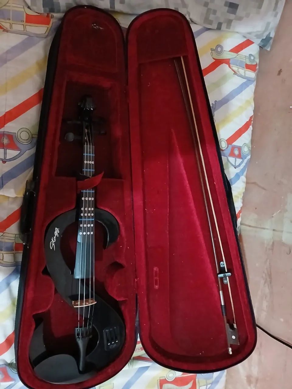 ? VIOLINO ELÉTRICO STAGG - Foto 2