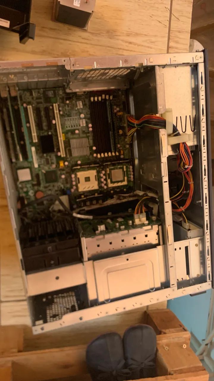 Servidor Dell xeon 85 - no estado 