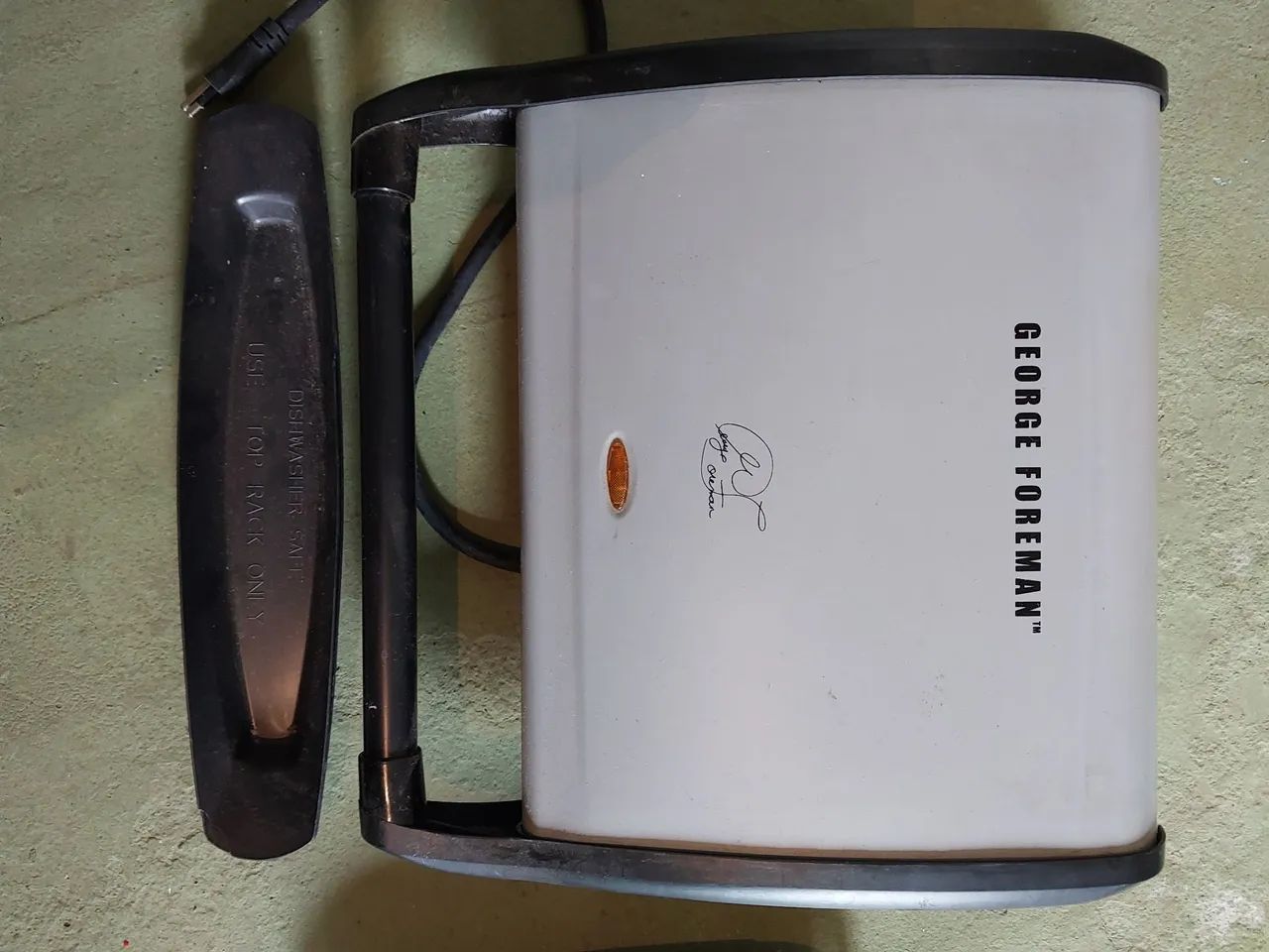 Grill Elétrico George Foreman Usado - Foto 3