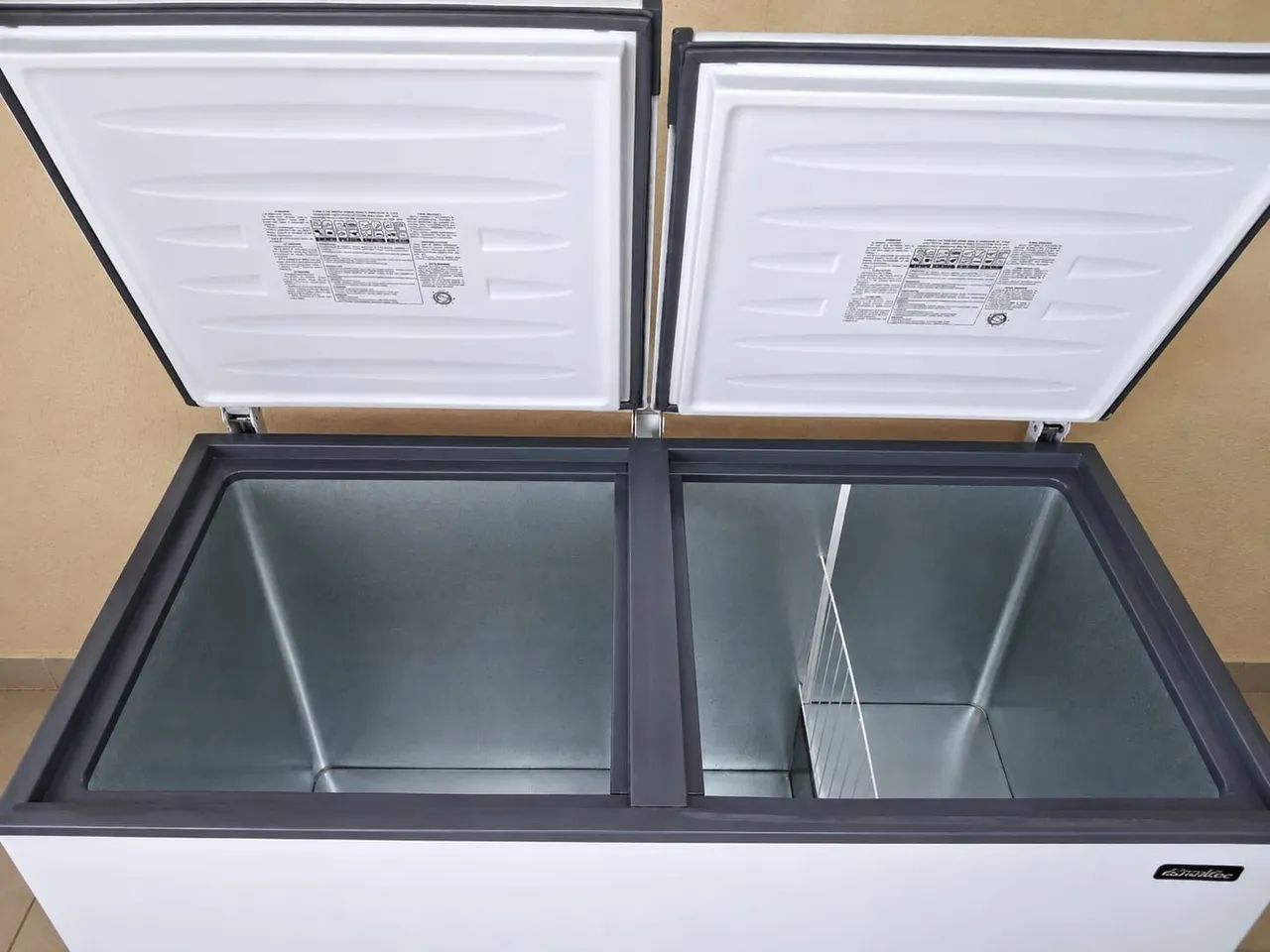 Freezer Horizontal Esmaltec 439 Litros, 2 Portas - Foto 4