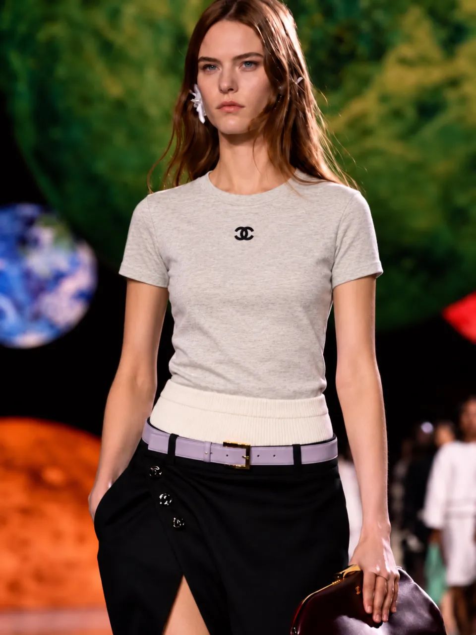 T-shirt Chanel cinza G - Foto 4