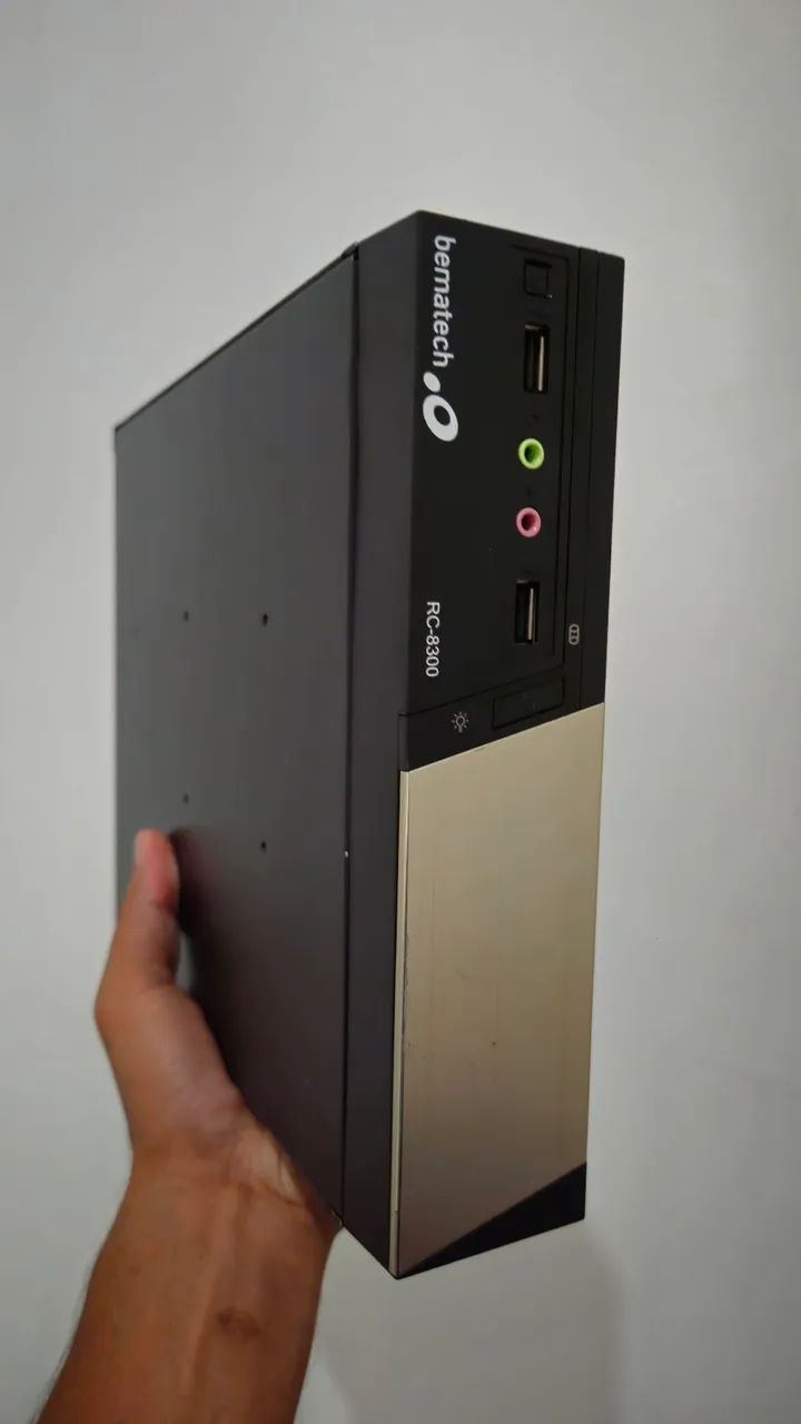 Mini PC Básico Compacto 