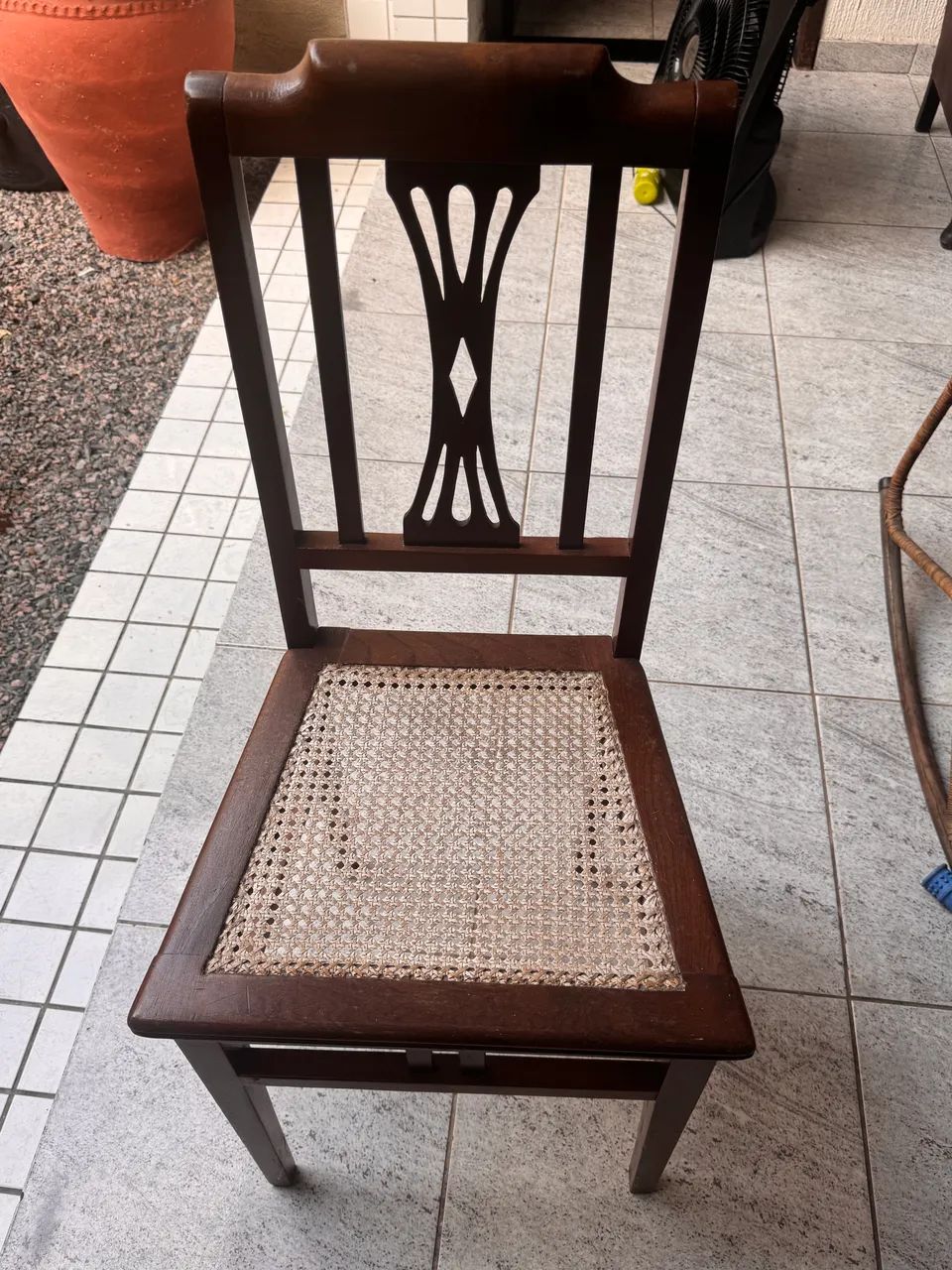 Escrivaninha Antiga com Cadeira Estilo Inglês  - Foto 3