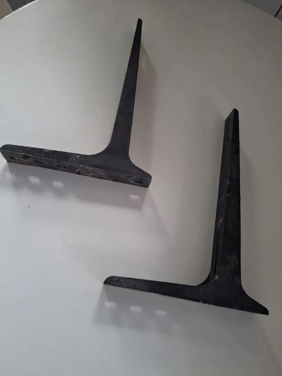 Cantoneira/suporte para ar-condicionado *