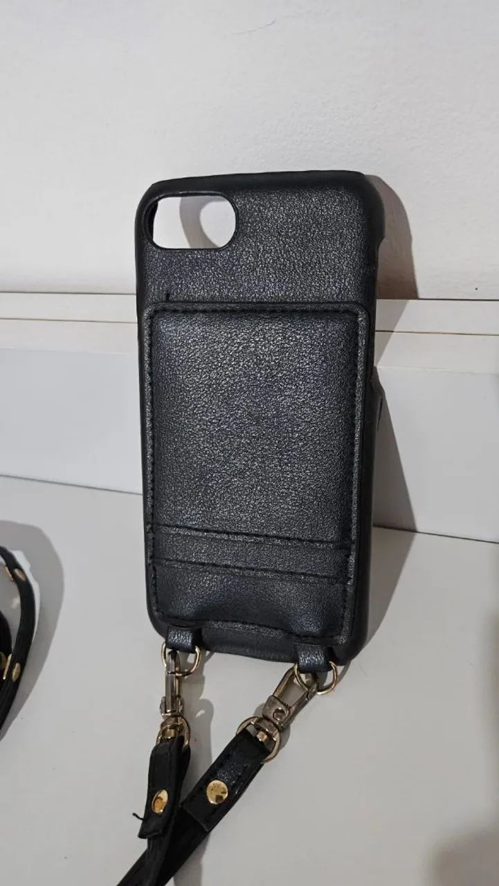 Capa com alça para iPhone 8 - Foto 3