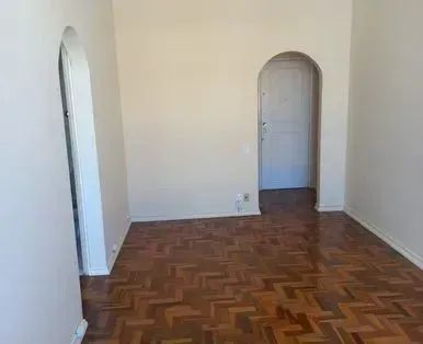 Apartamento para aluguel possui 60 metros quadrados com 1 quarto