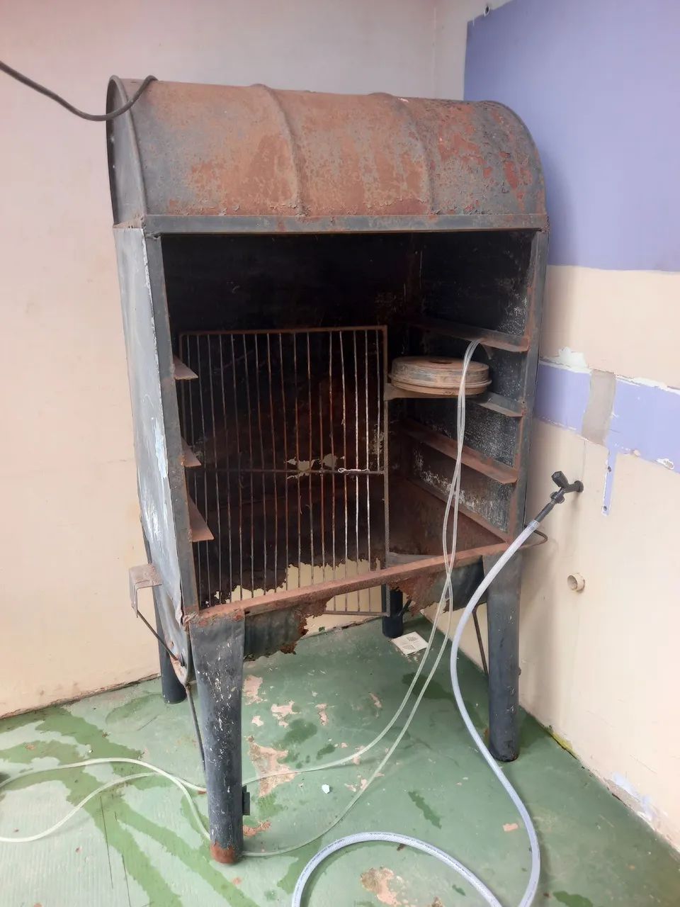 Vendo uma churrasqueira  - Foto 2