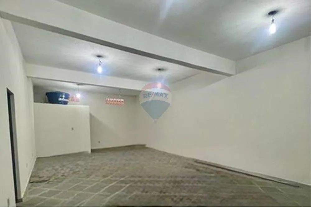 Loja no Bairro Cachoeirinha com 90 m2