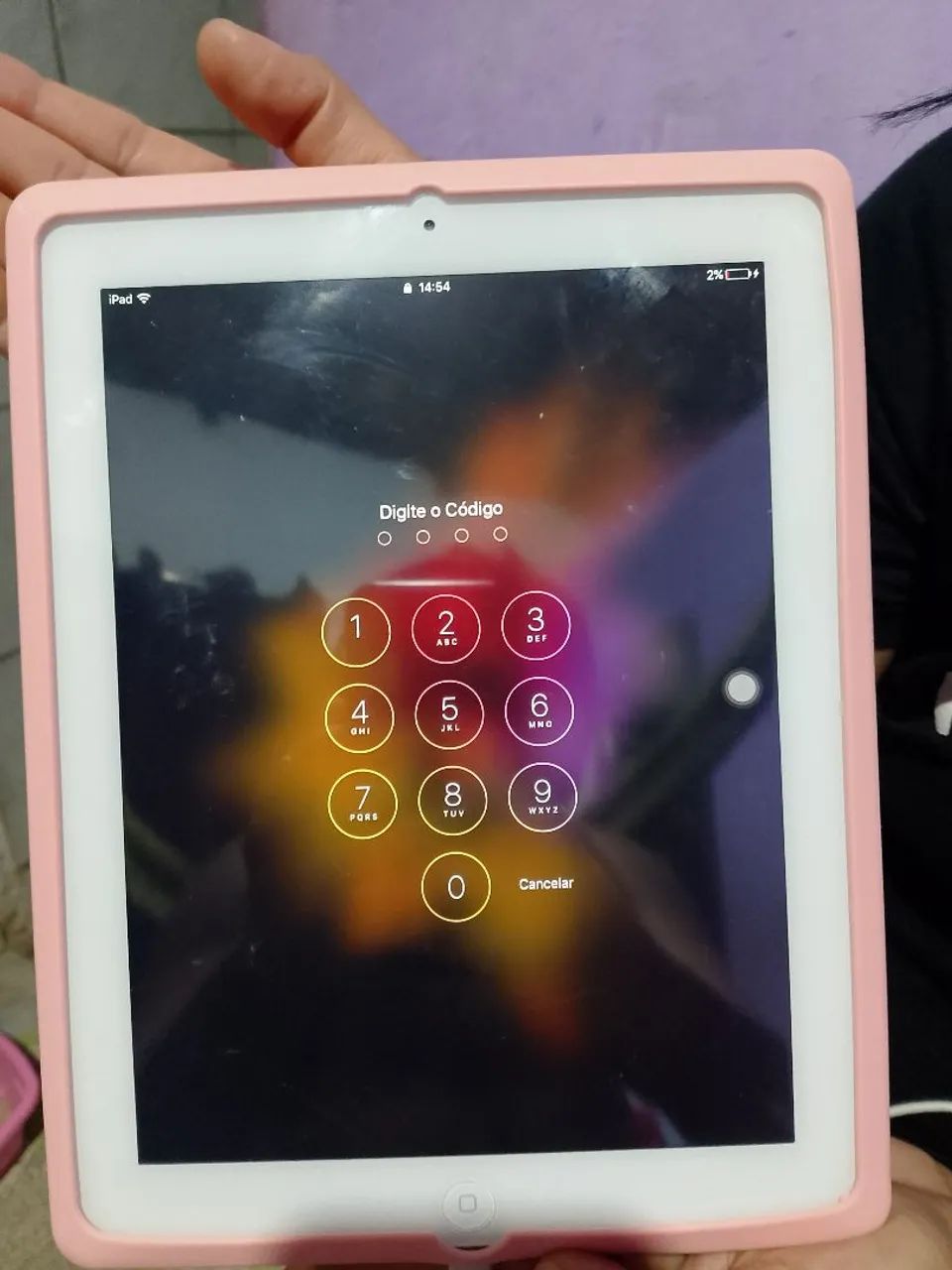 ? Vendo iPad 4ª geração - 64GB Wi-Fi |