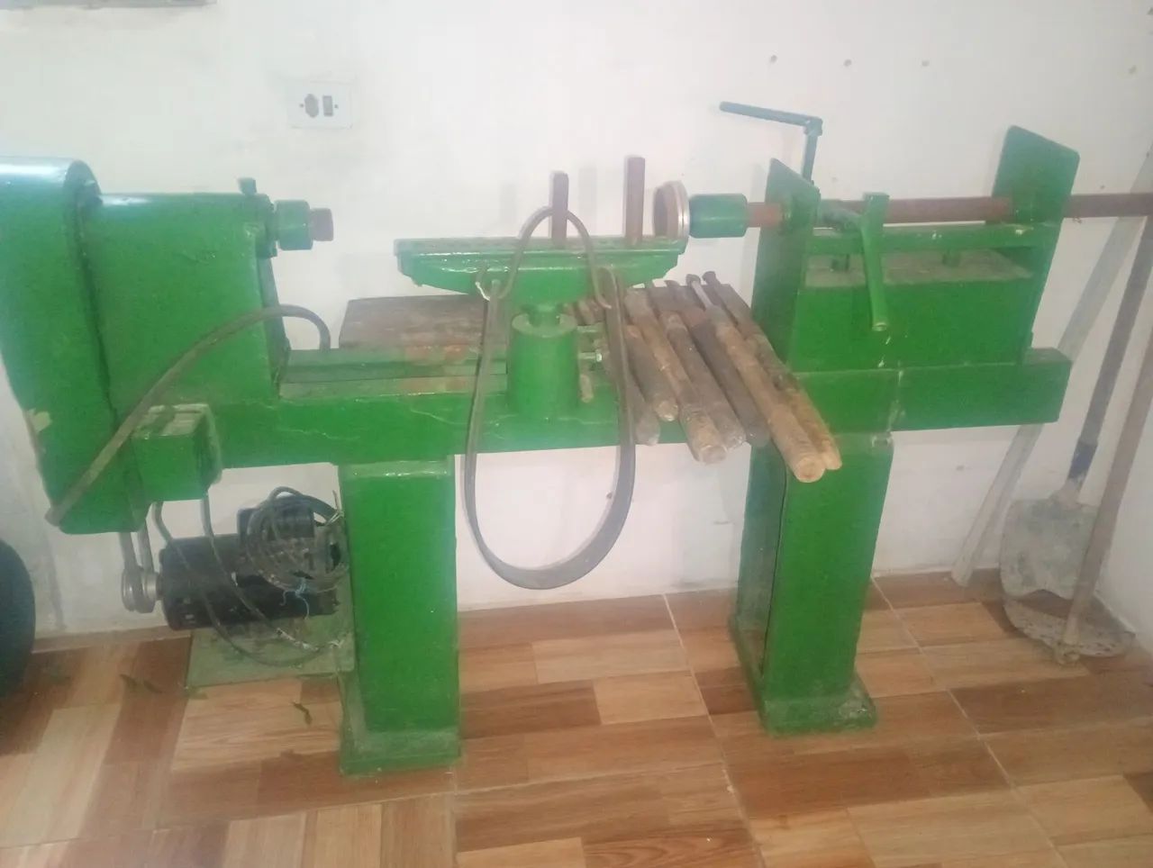 Torno de repuxo em ótimo estado * Cleber