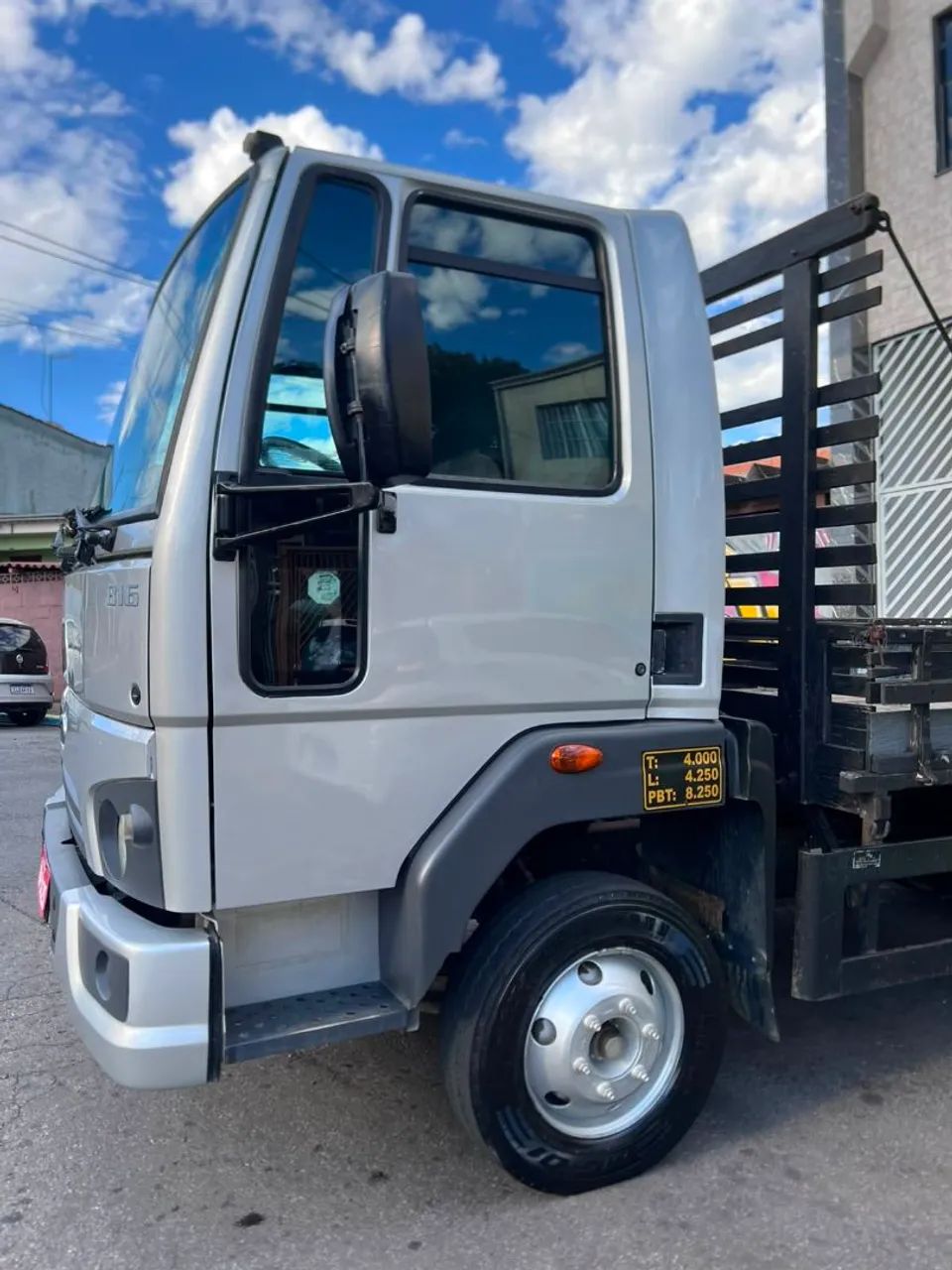Ford Cargo 816 2015 - Foto 3