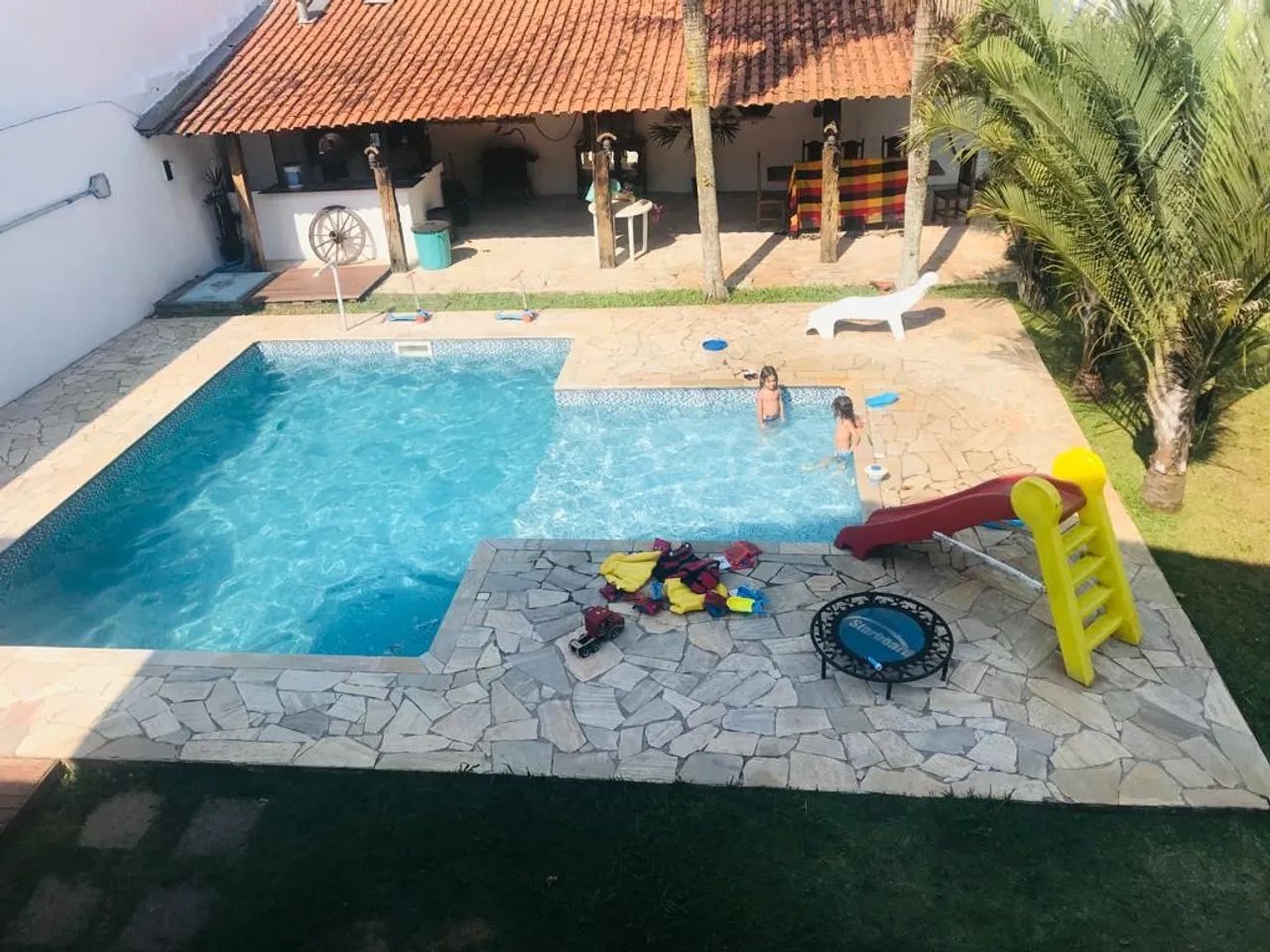 VENDE-SE SOBRADO - ABAIXO DO VALOR DE MERCADO - Foto 4