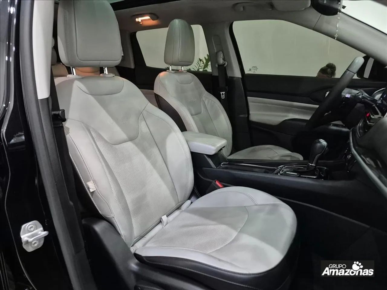 Jeep Compass LONG. T270 1.3 TB 4x2 Flex Aut., foto 14 de 20