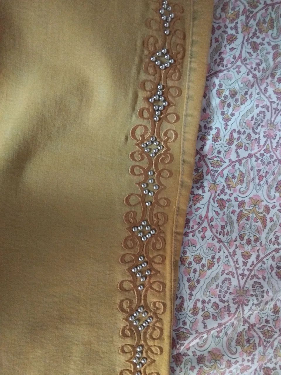 Calça linda. Nunca usada. Tem conversa - Foto 2