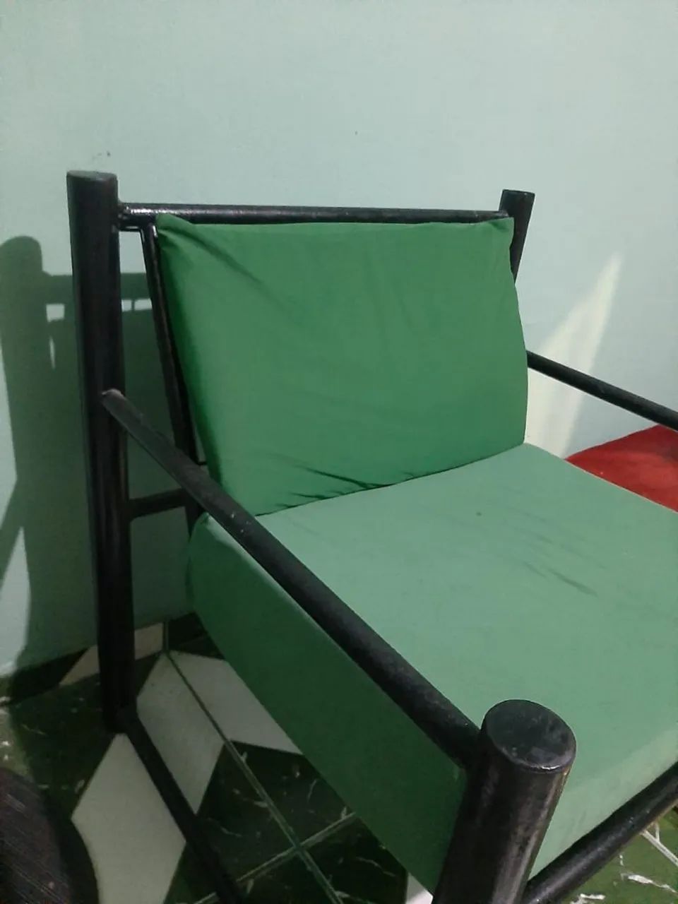 Cadeira de ferro antiga - Foto 2