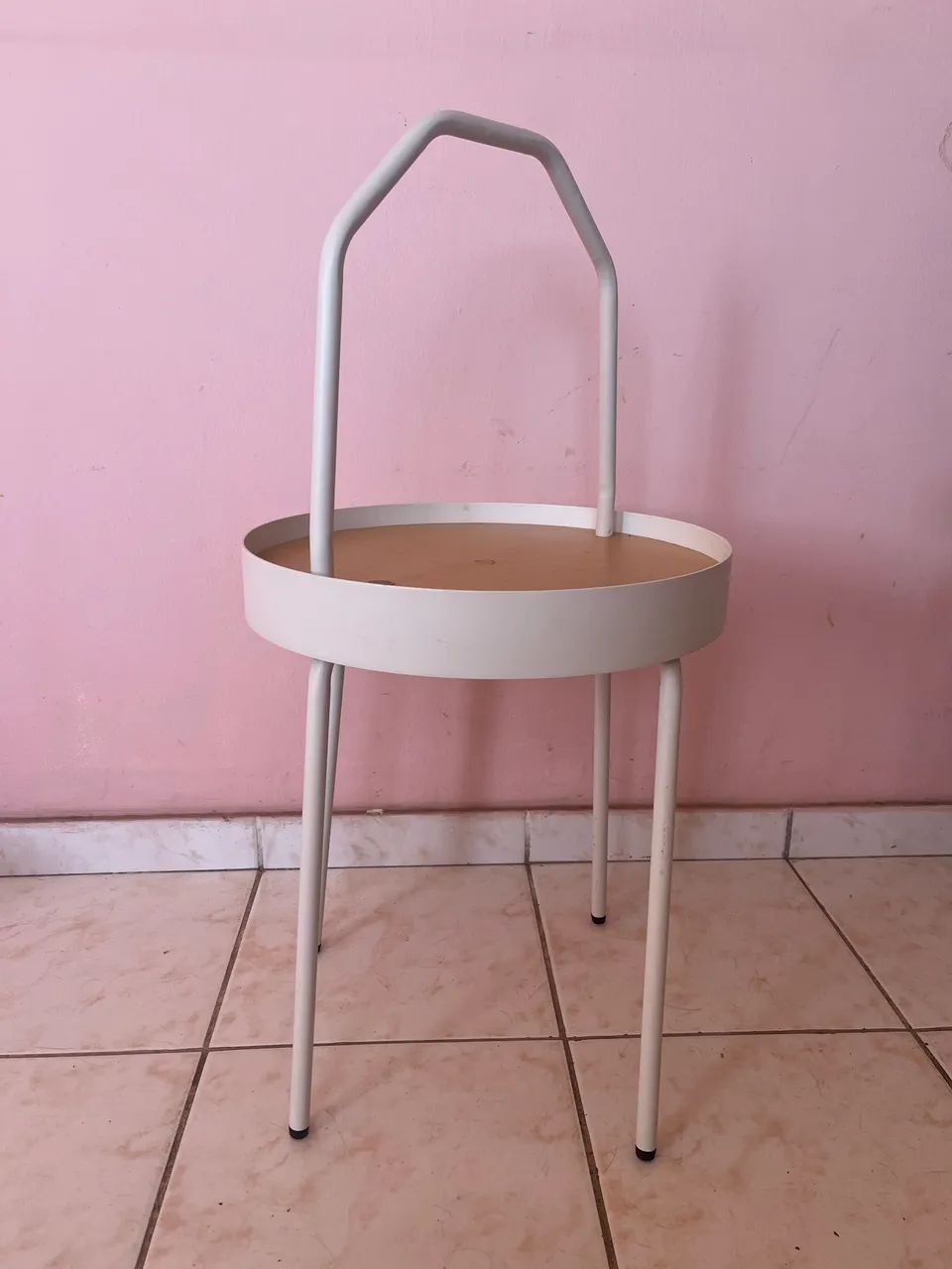 Mesinha lateral de metal - Foto 2