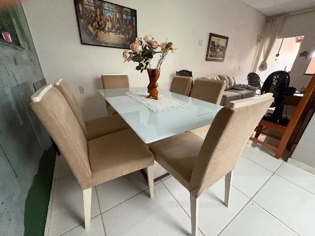 Mesa de jantar de vidro retangular com 6 cadeiras  - Foto 2