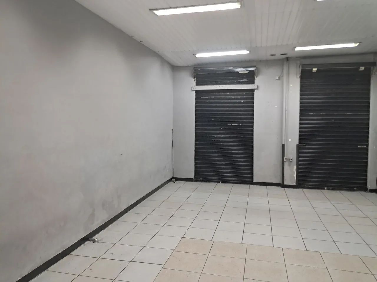 Loja de frente para avenida democráticos  - Foto 3