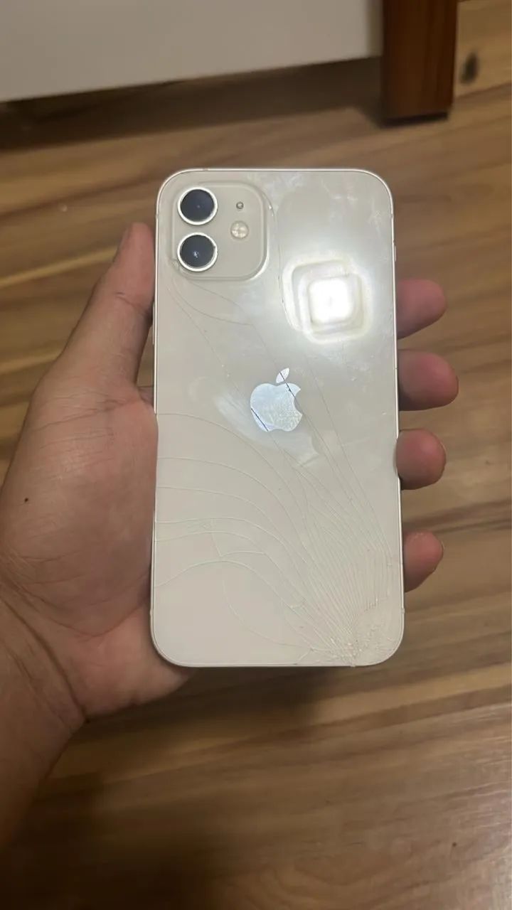IPHONE 12 64gb - Foto 3